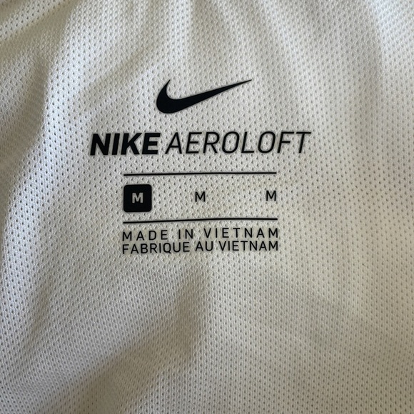 Brand New Nike Aeroloft Ventilated Lightweight Warmth Golf Cream Zippered Jacket - Picture 15 of 16